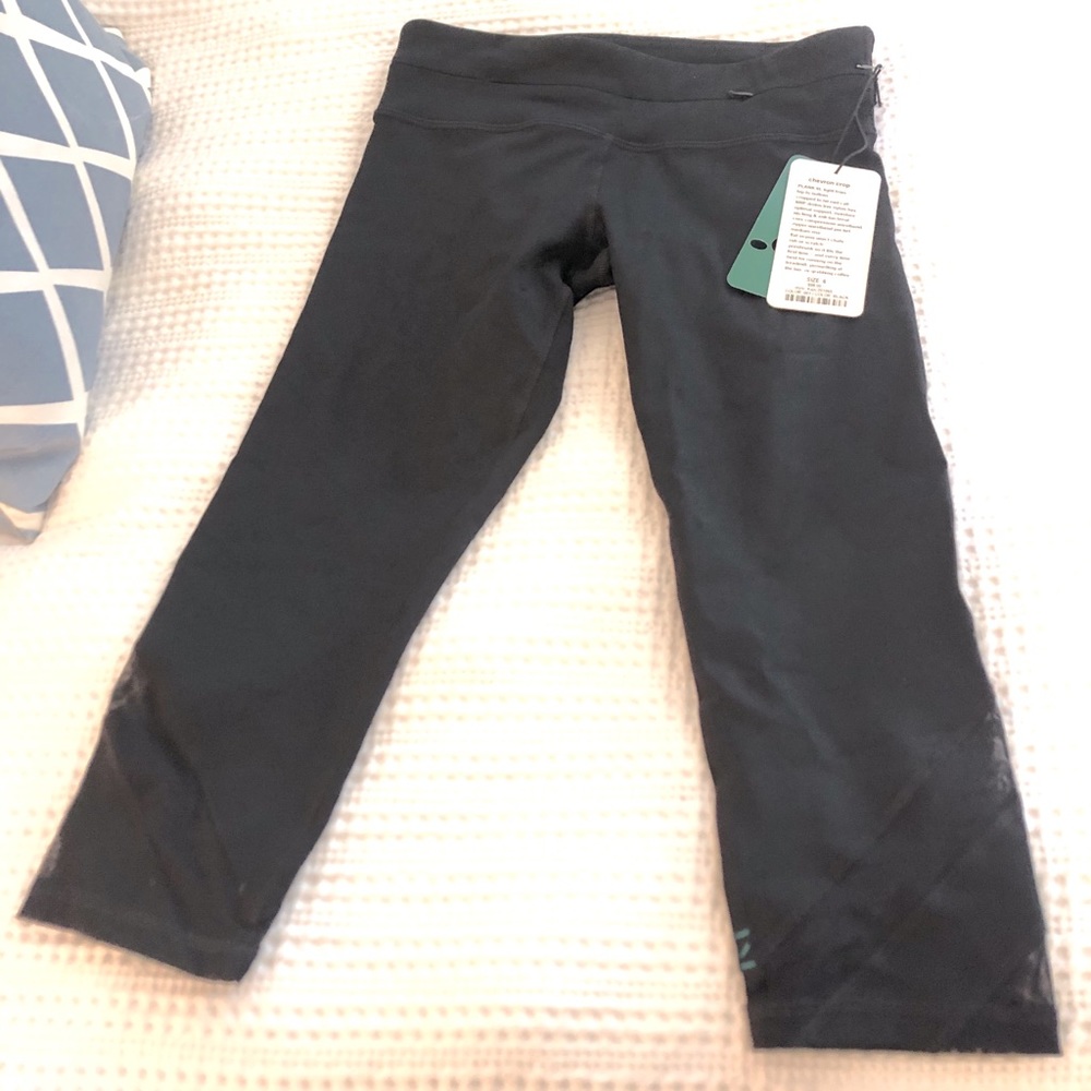 Nancy Rose Chevron Crop, size 6